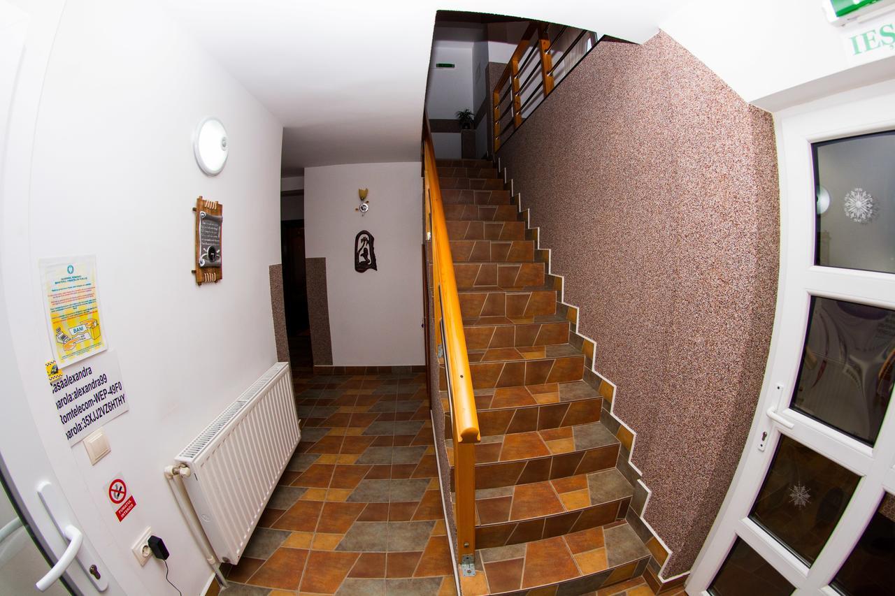 Pensiunea Casa Alexandra Vatra Dornei Bagian luar foto